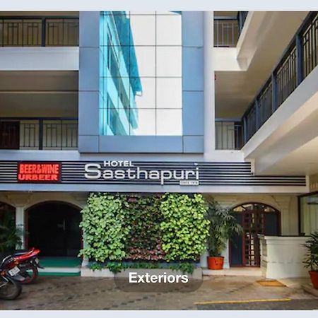Hotel Sasthapuri Kozhikode Buitenkant foto