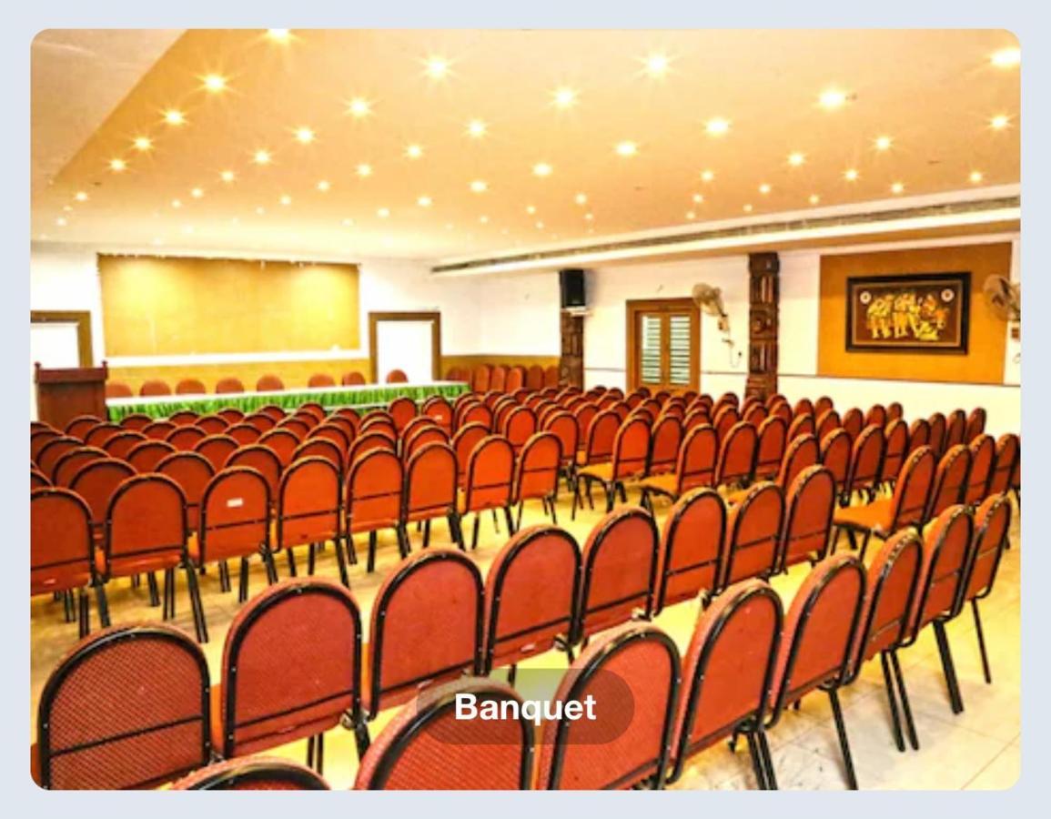 Hotel Sasthapuri Kozhikode Buitenkant foto
