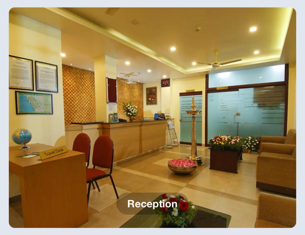 Hotel Sasthapuri Kozhikode Buitenkant foto